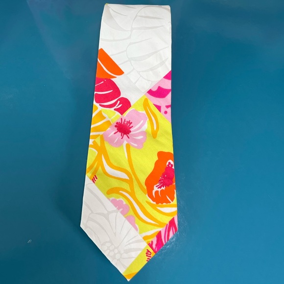 Lilly Pulitzer Other - LILLY PULITZER | White Label Multi Kings Court Patch Tie 👑